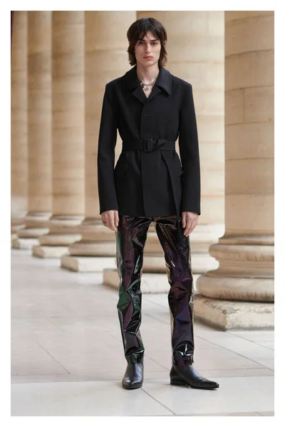 Look 1